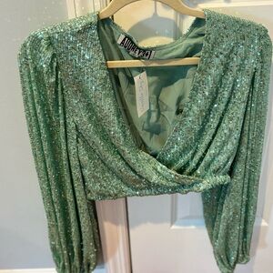 sparkly green open top